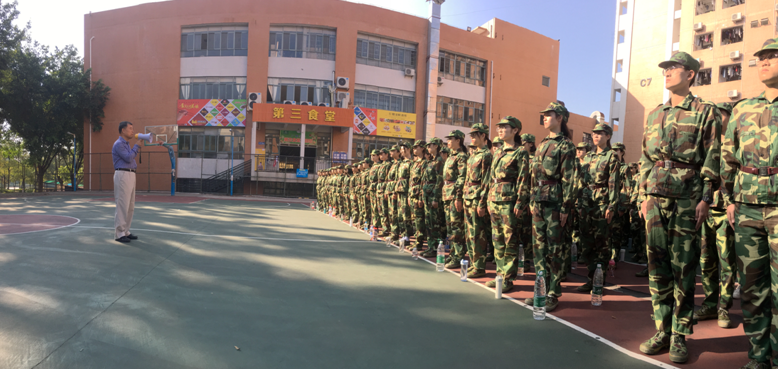 QQ截图20191113172907.png QQ截图20191113172907.png